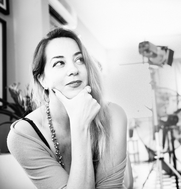 Dafna Navarro,CEO, Founder of Lens Magazine