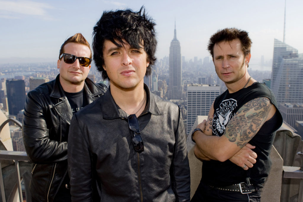 (L-R) Tre Cool, Billie Joe Armstrong and Mike Dirnt of Green Day at Top Of The Rock, NYC. May 16, 2009.  Copyrights to Bob Gruen © All Rights Reserved. Lens Magazine