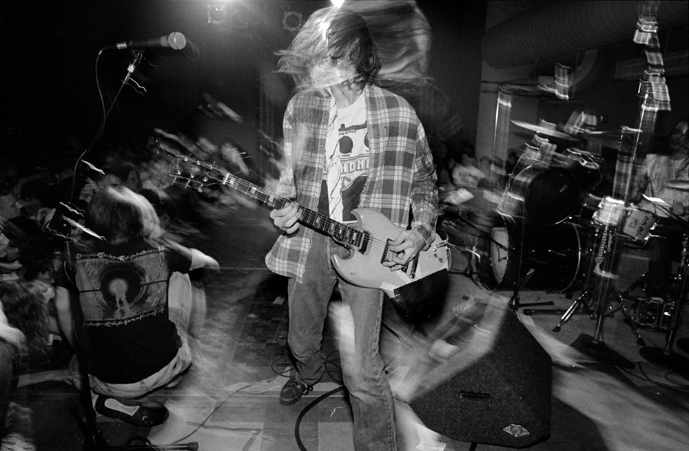 Kurt Cobain. Ballroom Gibson.
Copyrights to Charles Peterson © All rights reserved.