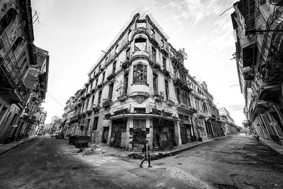 HAVANA CENTRAL. Havana, Cuba 2019. 
Michael Chinnici © All rights reserved. 