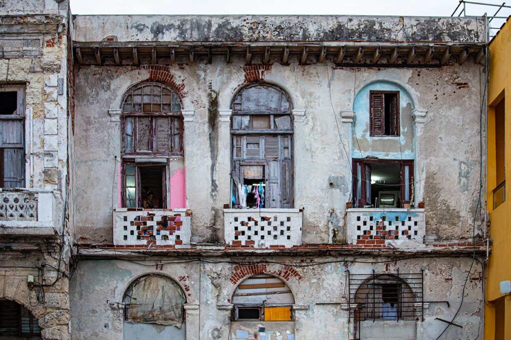 Facades of Havana. 
Maria Rosenblatt © All rights reserved. 