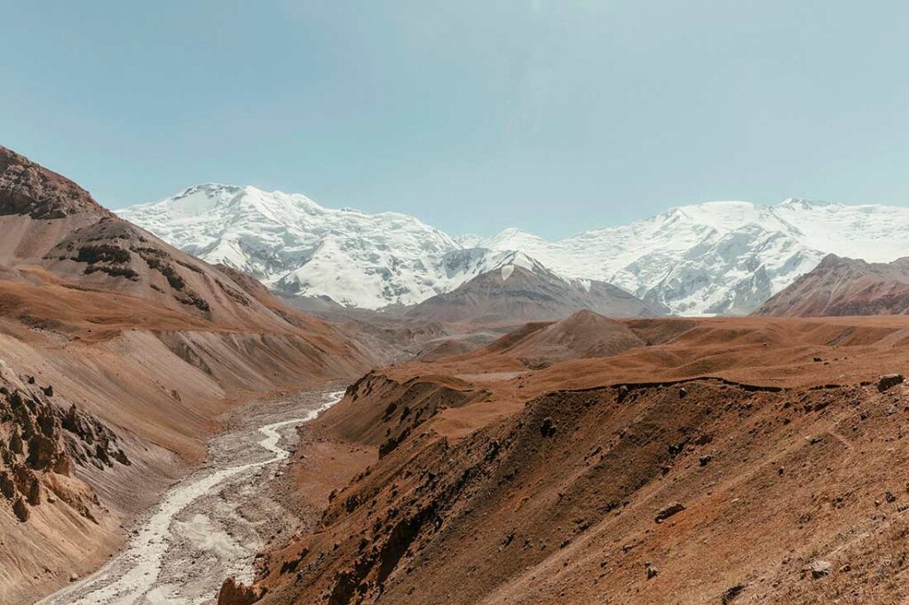 Pik Lenin, Pamir plateau. Joe Buergi © All rights reserved.