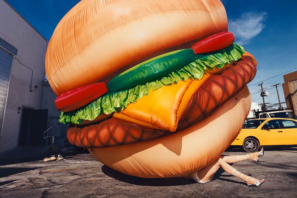 Death by Hamburger
Los Angeles, 2001
David LaChapelle © All rights reserved.