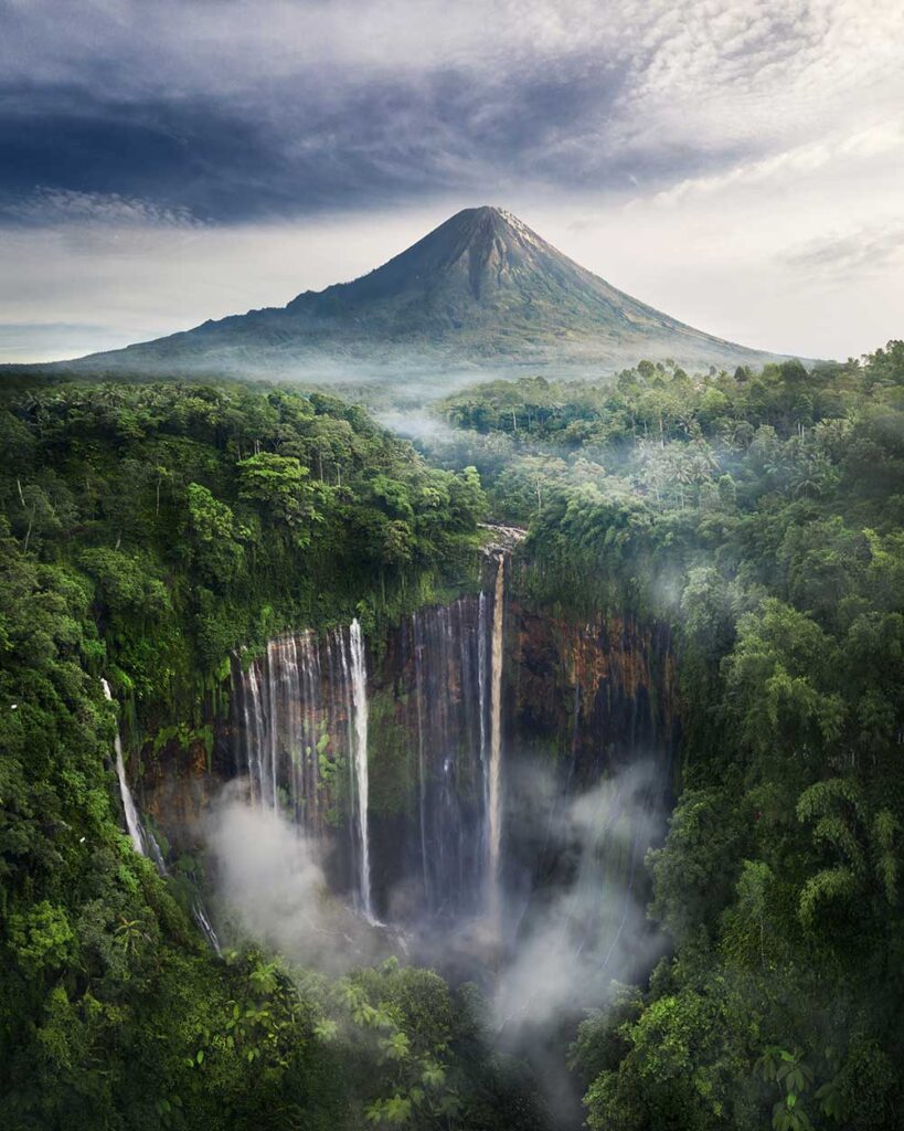 Tumpak Cewu waterfall, Indonesia - Java island
Daniel Kordan © All rights reserved. 