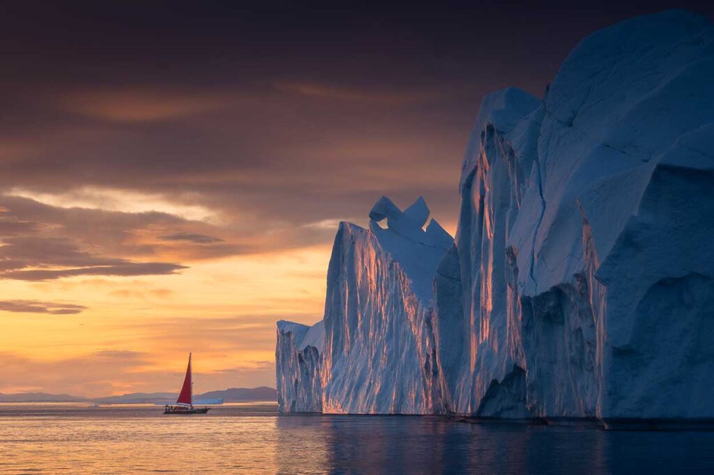 Greenland, Disko bay - Red sailboat workshop.
Daniel Kordan © All rights reserved. 