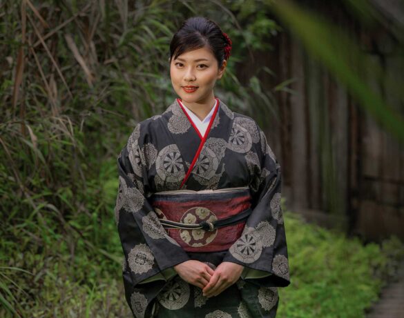 Musician Marina Hirata in a traditional Amami kimono near the late artist Isson Tanaka's historic home. Mark Edward Harris © All rights reserved.