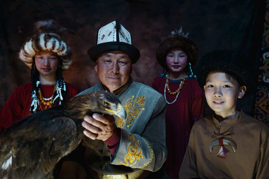 Eagle Hunter Family
Roshi Aba © All rights reserved.