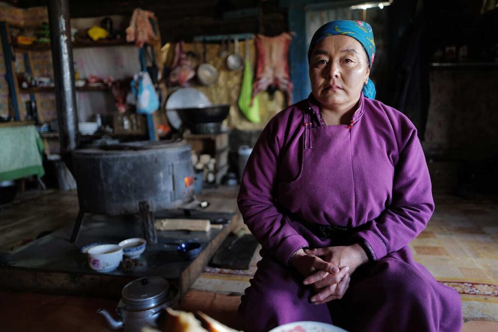 Mongolia Nomadic Life
Roshi Aba © 
All rights reserved.