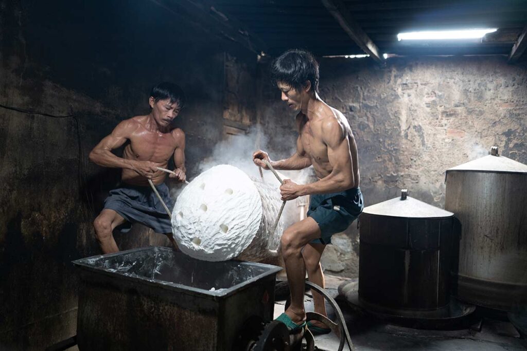 Inside the Noodle Factory
Roshi Aba © All rights reserved.