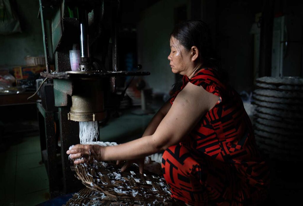Inside the Noodle Factory
Roshi Aba © All rights reserved.