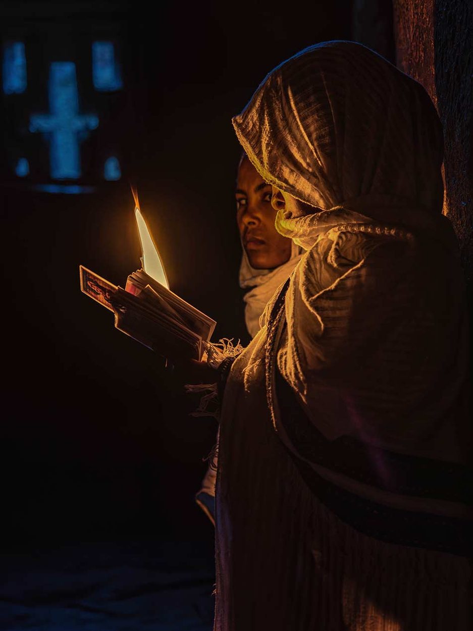 The Flame and the Gaze
Gabi Steiner© All rights reserved. 