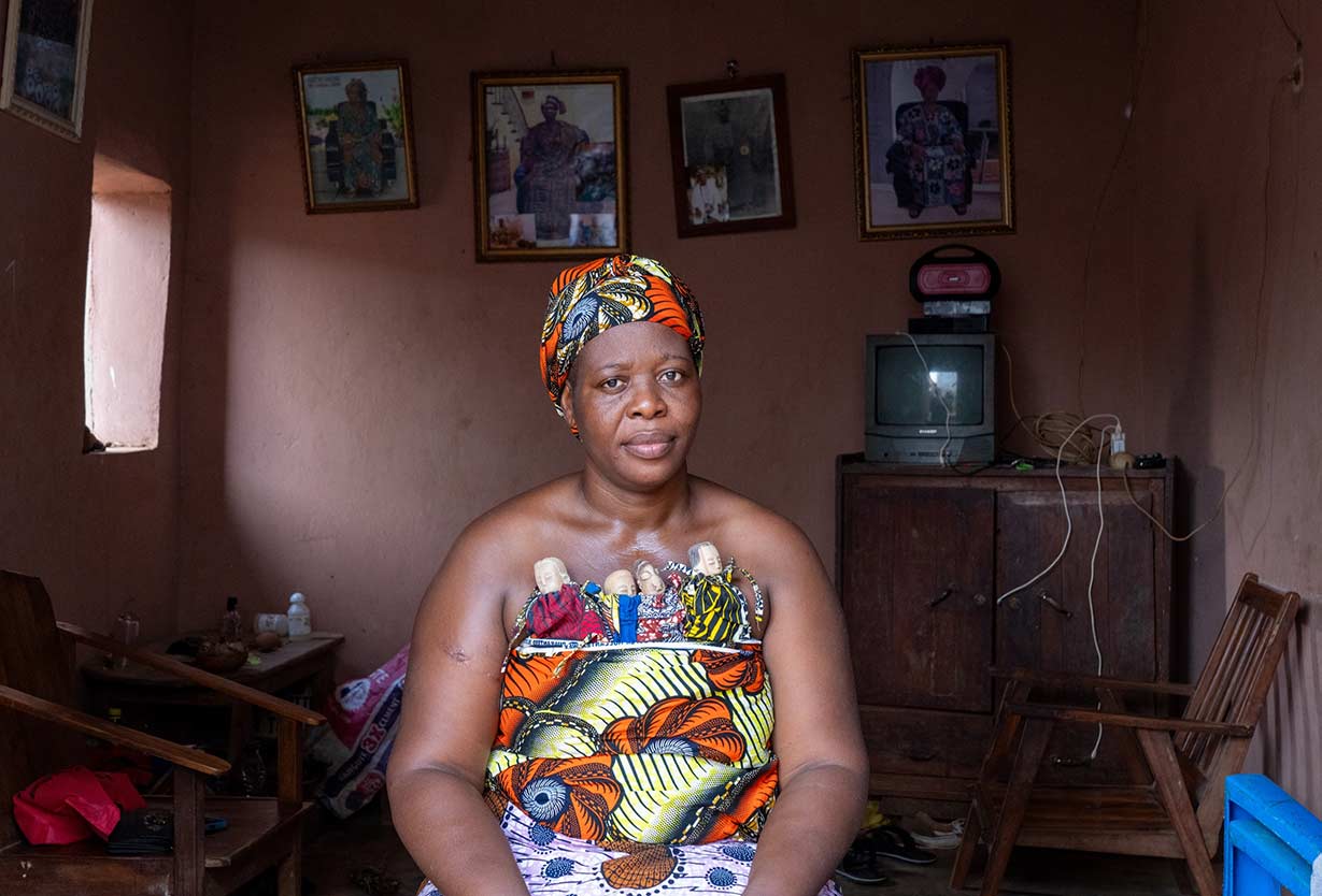 Twins Priestess Benin Inger Vandyke Lens Magazine