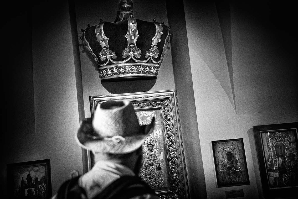 Exhibits in the Jasna Góra Museum recall the centuries-old tradition of  venerating the Virgin Mary as Queen of Poland. 
Arkadiusz Kubisiak © All rights reserved. 