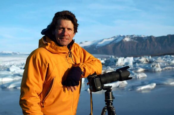 ff fbb3f683bfae64308a44cd070e133b76 ff JBFT Extreme Ice Survey Founder and Director James Balog at Jokulsarlon during photography at the beginning of what became the Extrem