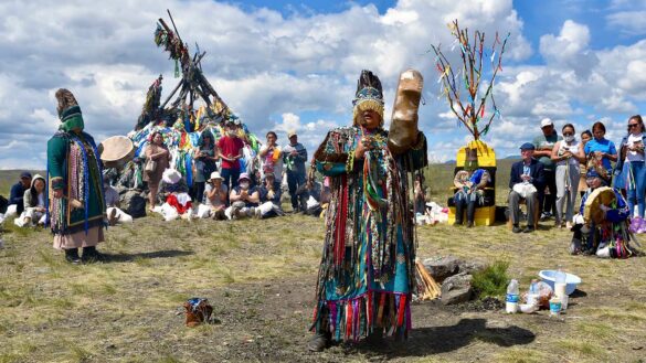 Shamans in Tuva. Mediators Between Humans and Spirits. Holger Hoffmann © All rights reserved.